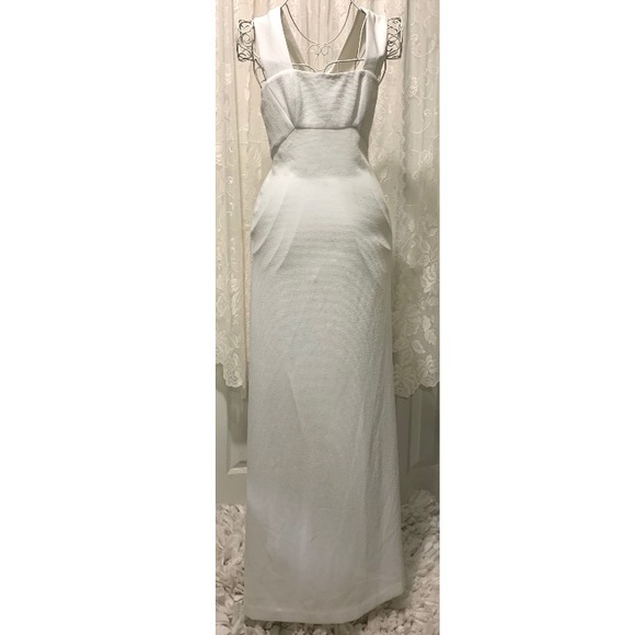 BCBGMAXAZRIA Ágata Full Length Off white Dress 2 - Picture 3 of 15